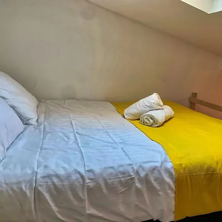 Magnifique Avec Patio - Duplex Proche Tram Hotel